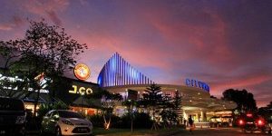 pameran-kaca-film_kaca-film_kaca-films_kaca-film-bekasi_kaca-film-tangerang_kaca-film-terbaik_kaca-film-murah_kaca-film-nano-carbon_jual-kaca-film_vendor-