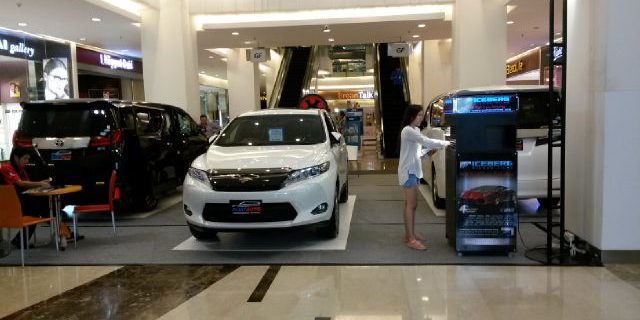 iceberg-at-emporium-mall