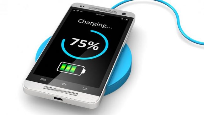 01-wireless-charging-of-smartphon