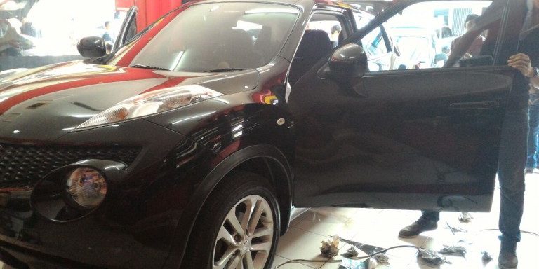 PEMASANGAN-TIPE-ICEBERG-WINDOW-FILMS-JUKE-2-768×432