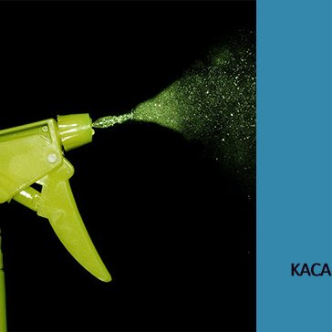 melepas kaca film dengan amonia