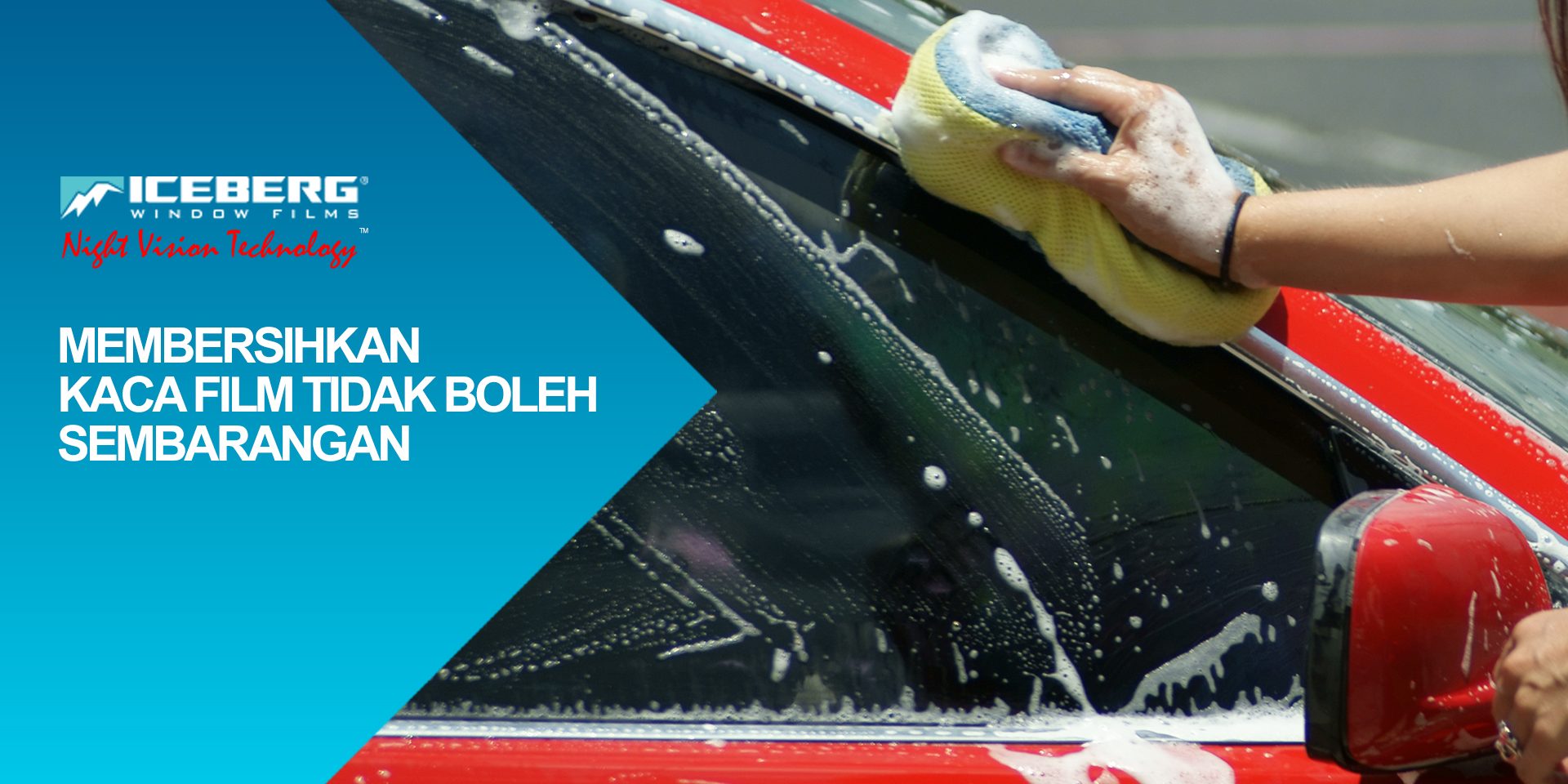 membersihkan kaca film